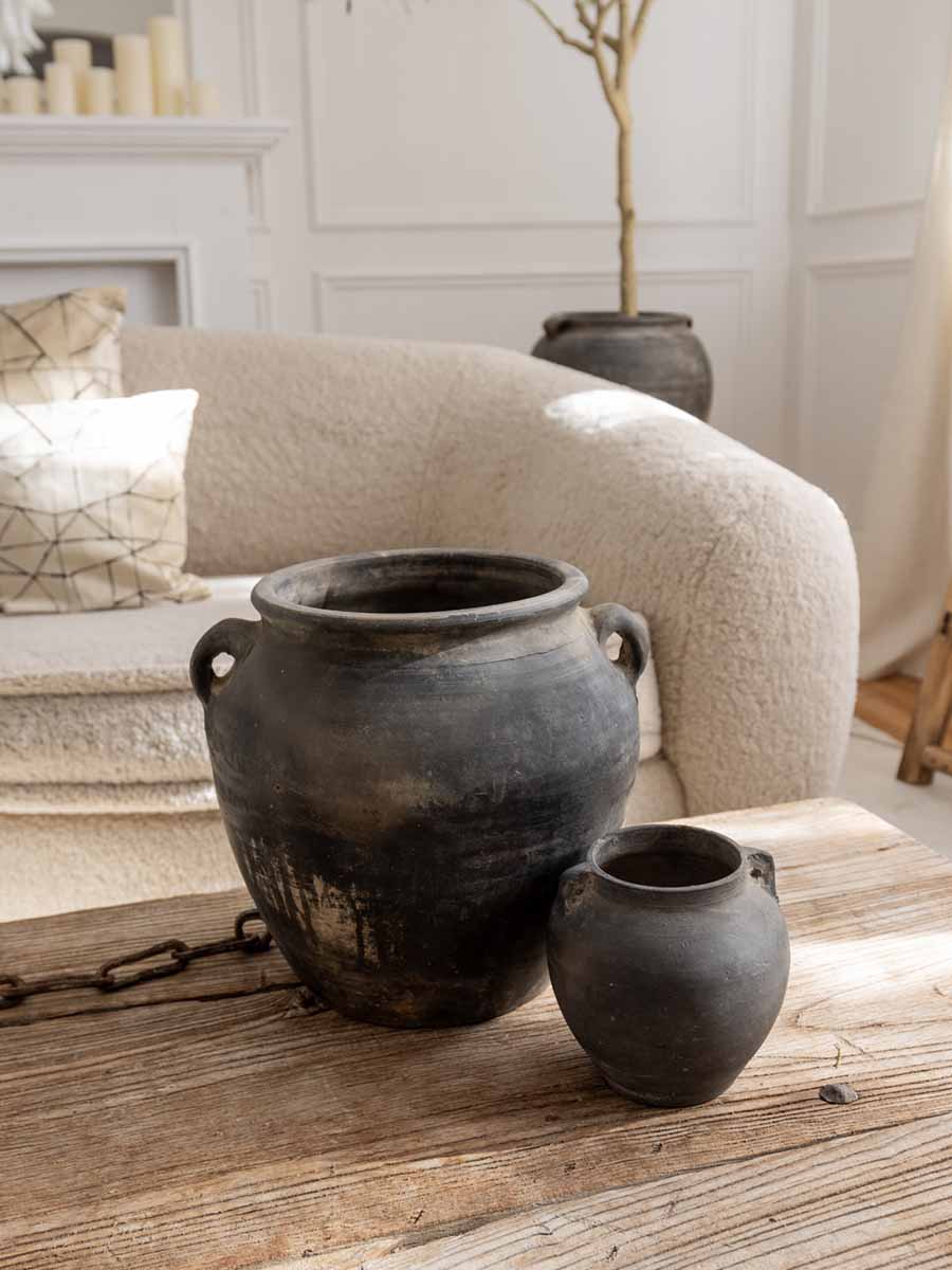 Antiker Wabi Sabi Tontopf klein – Katie Fischer