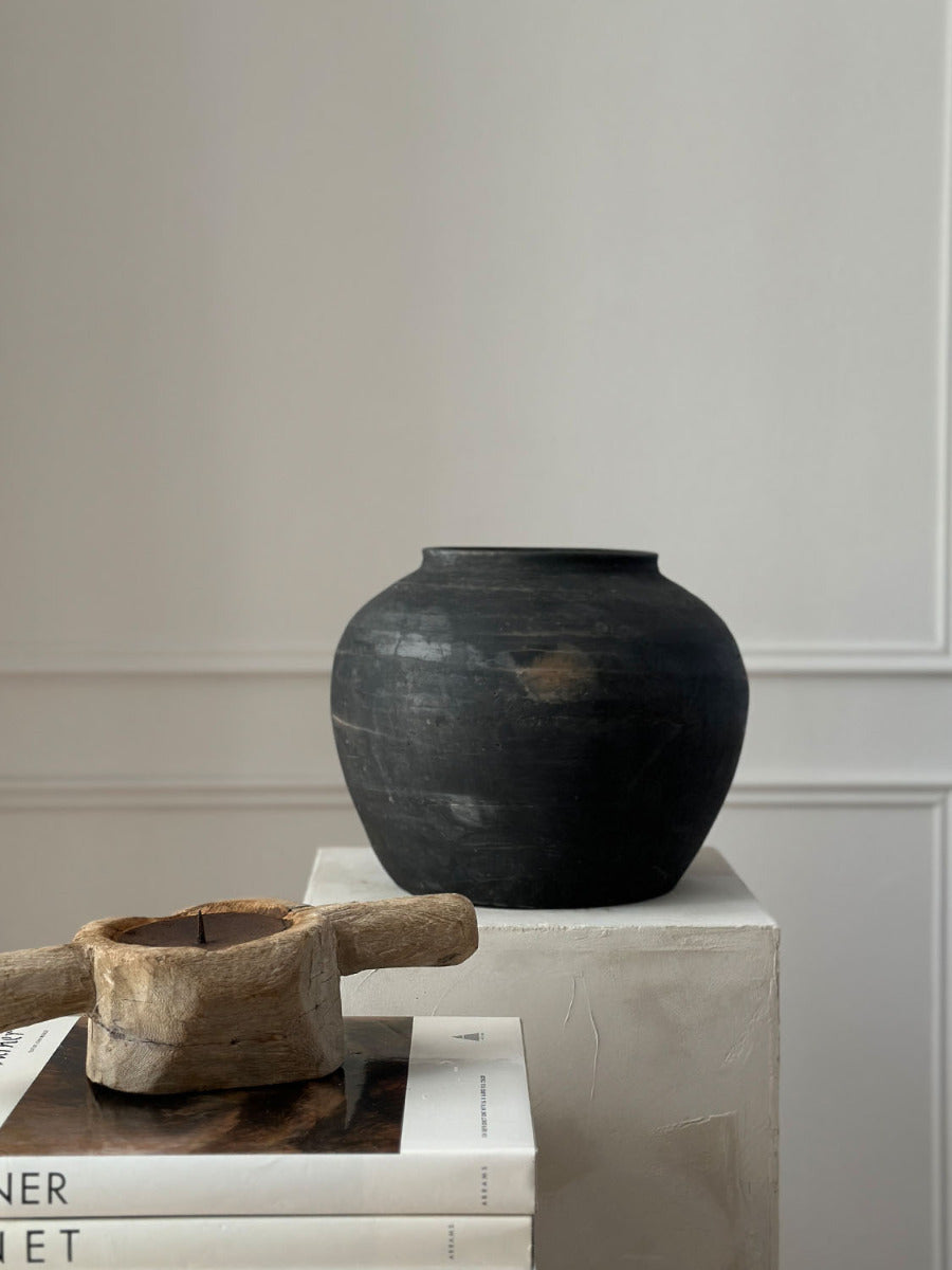antiker tontopf primitiv pot