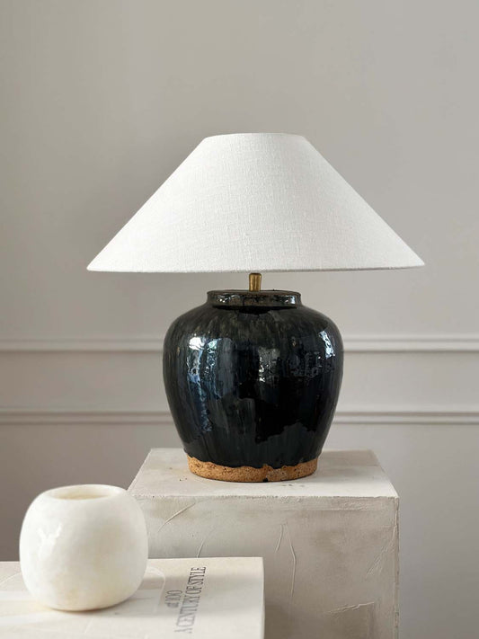 Lampe de table antique en pot