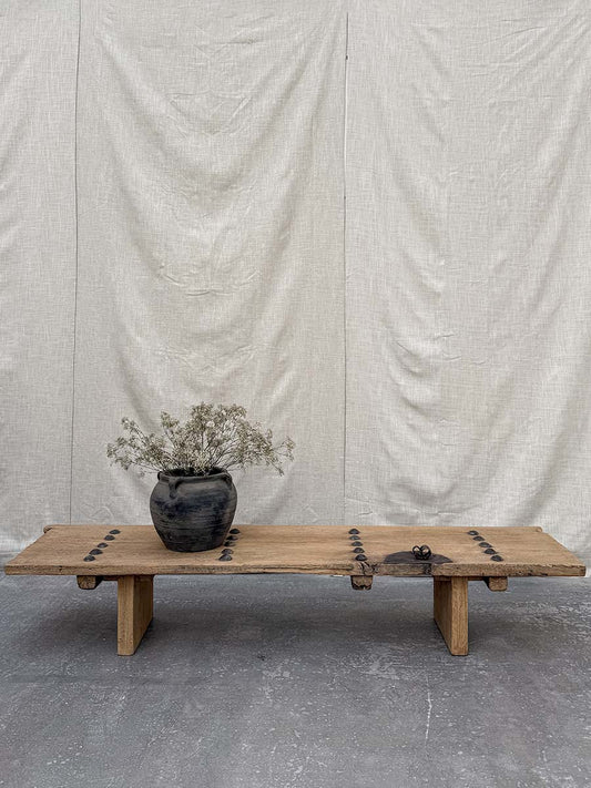 Rustikaler Couchtisch