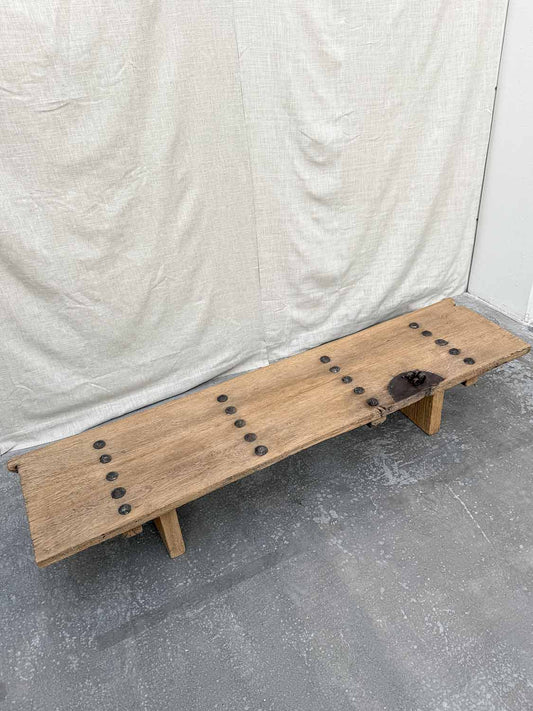 Rustikaler Couchtisch