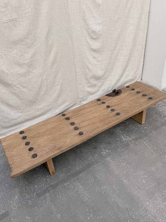 Rustikaler Couchtisch