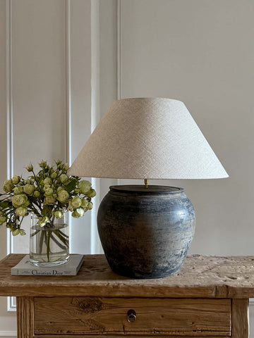 Lampe avec pied en céramique antique