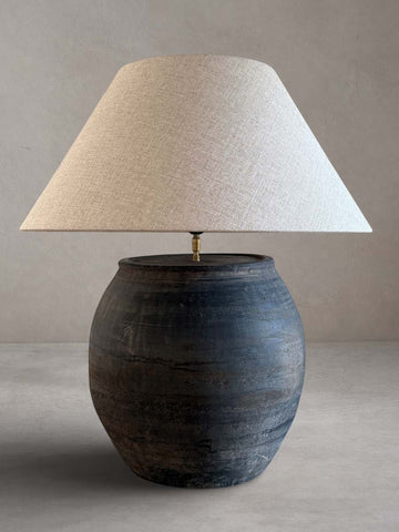 Lampe avec pied en céramique antique