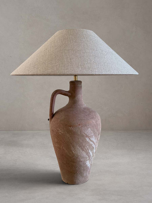 Lampada in terracotta con base in ceramica antica