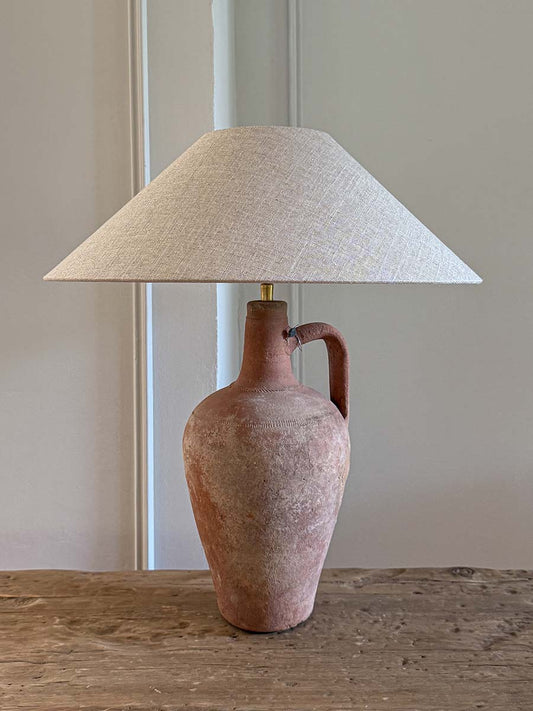Lampada in terracotta con base in ceramica antica