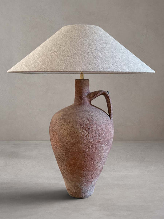 Lampada in terracotta con base in ceramica antica