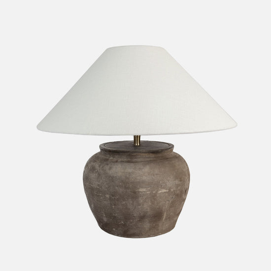 Antique pot table lamp