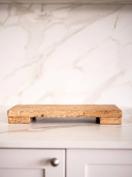 holz-sockel-tablett-ulmenholz
