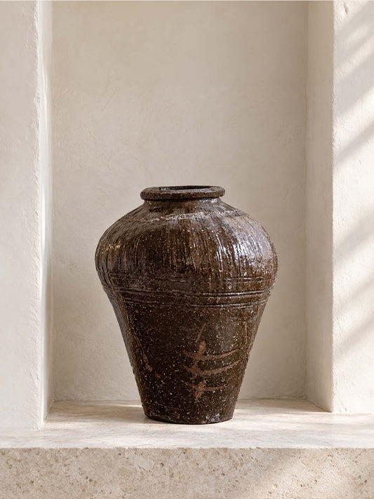 vintage vessel pot mijiu vase wabisabi